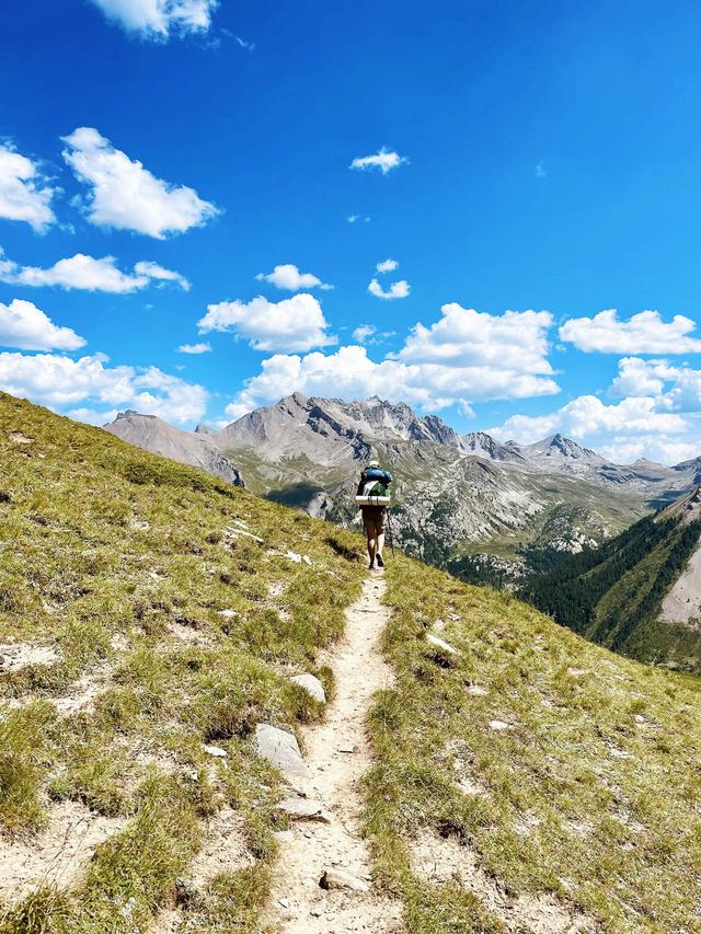 FR4QRA Lauraportier 2024 (8) Laura Portier 1080