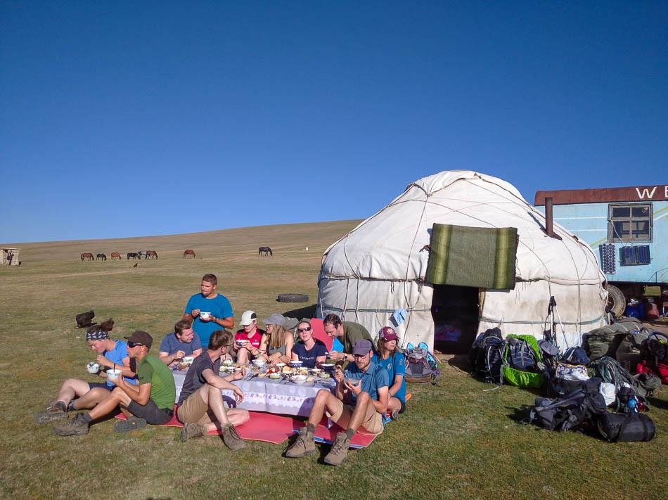 IMG 20220723 074304 1 Kirgizië Selectie Olivier Van Hoey W950 (1)